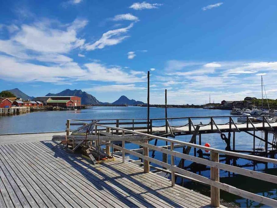 Real Fisherman'S Cabins In Ballstad, Lofoten Extérieur photo