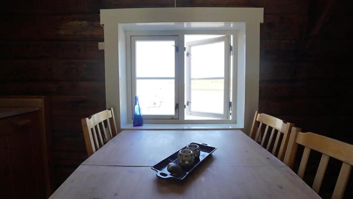 Real Fisherman'S Cabins In Ballstad, Lofoten Extérieur photo
